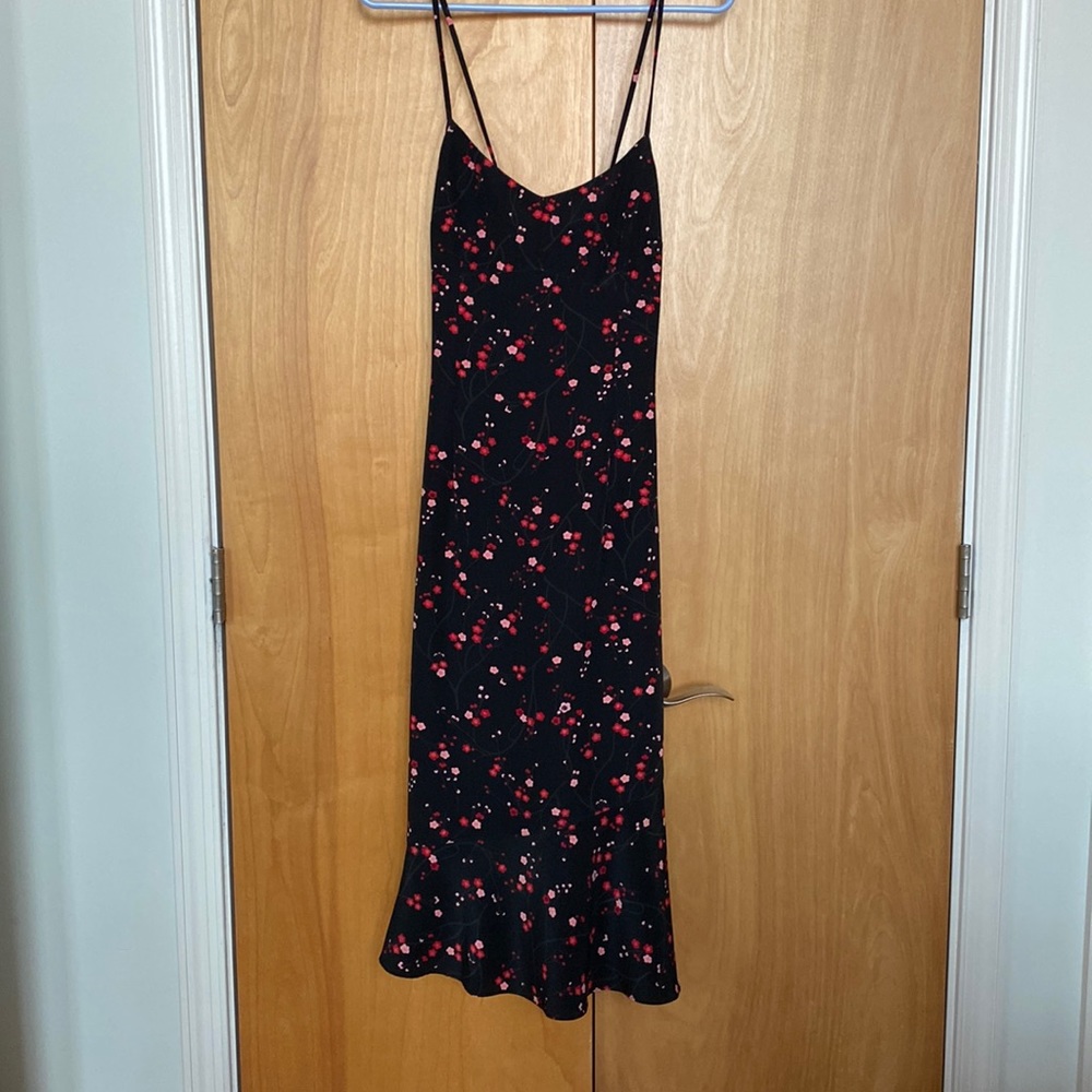 Express mid length strappy floral dress. Size 9/10